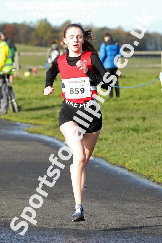 Mens and womens under-17s, Heaton Memorial 10k Road Race, Town Moor, Newcastle.  Photo: David T. Hewitson/Sports for All Pics